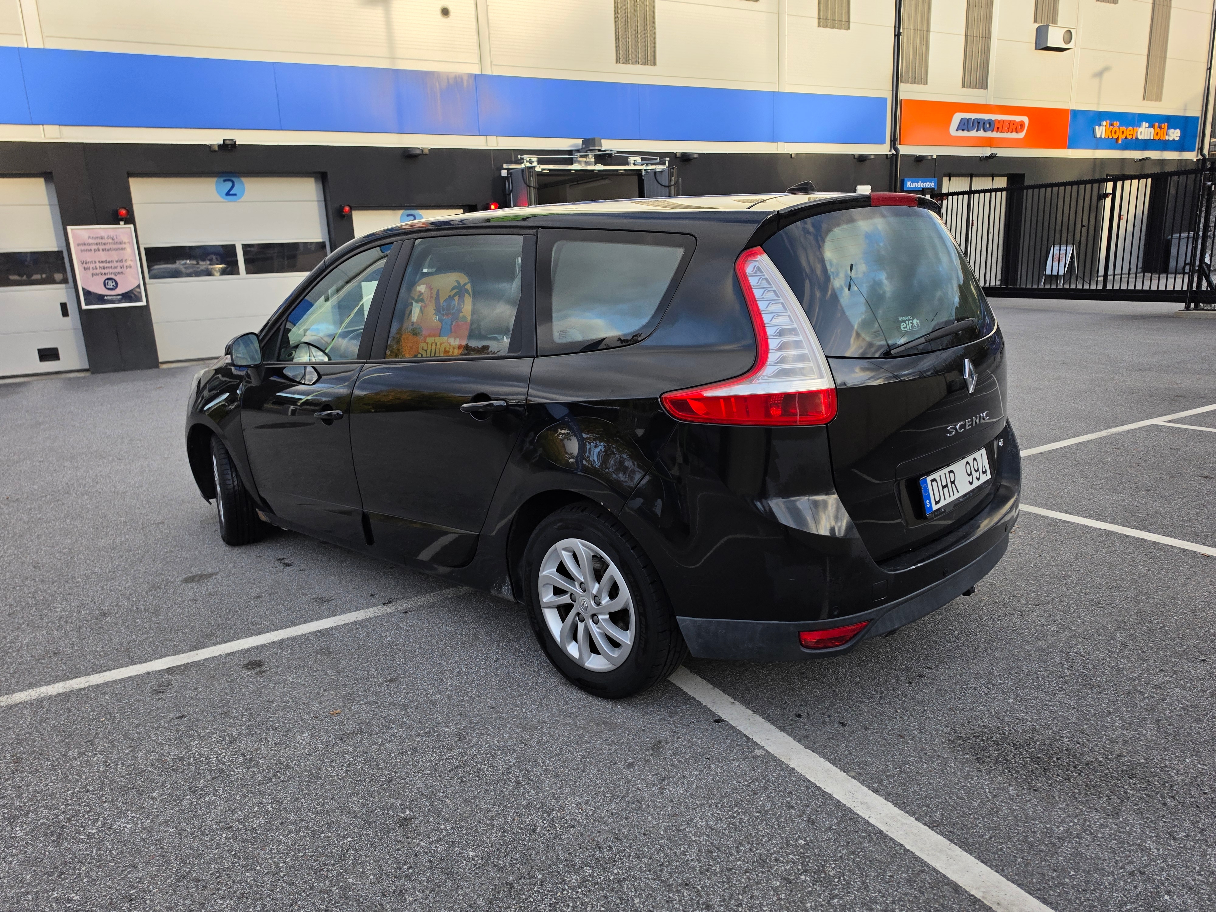 Renault Grand Scenic dCi 110 FAP 2012, bild 3/6