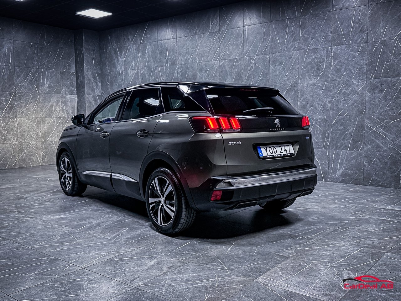 Peugeot 3008 1.2 PureTech 130 Allure 2017, bild 6/10