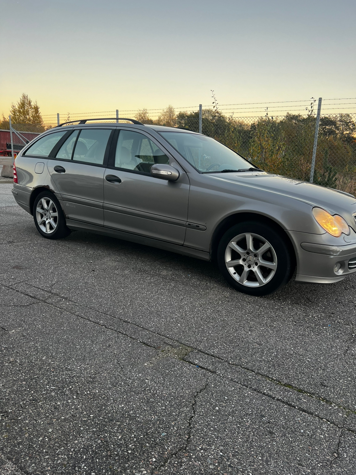 Mercedes-Benz C 180 Kompressor 2005, bild 2/10