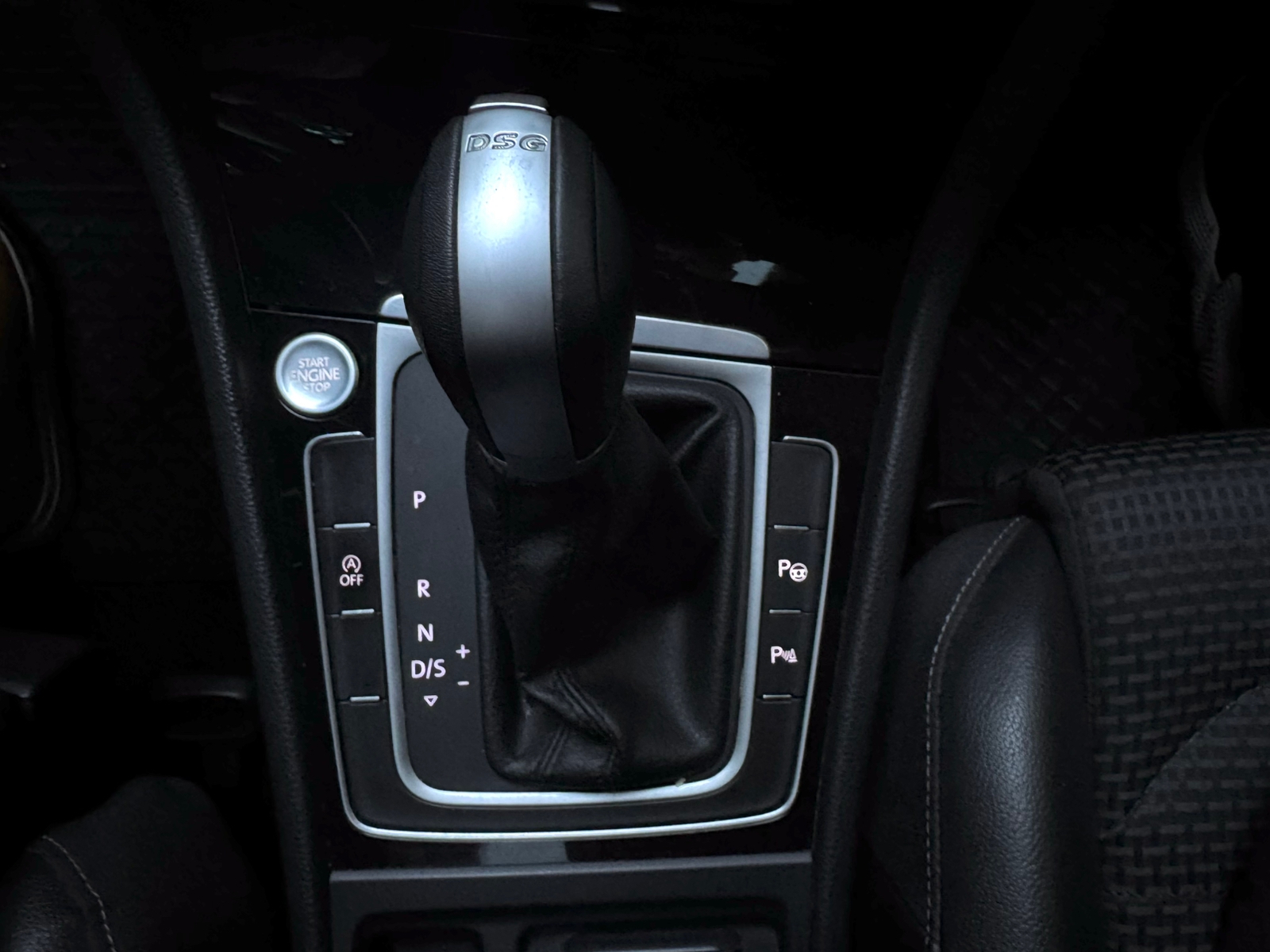 Volkswagen Golf 2.0 TDI 2013, bild 7/10
