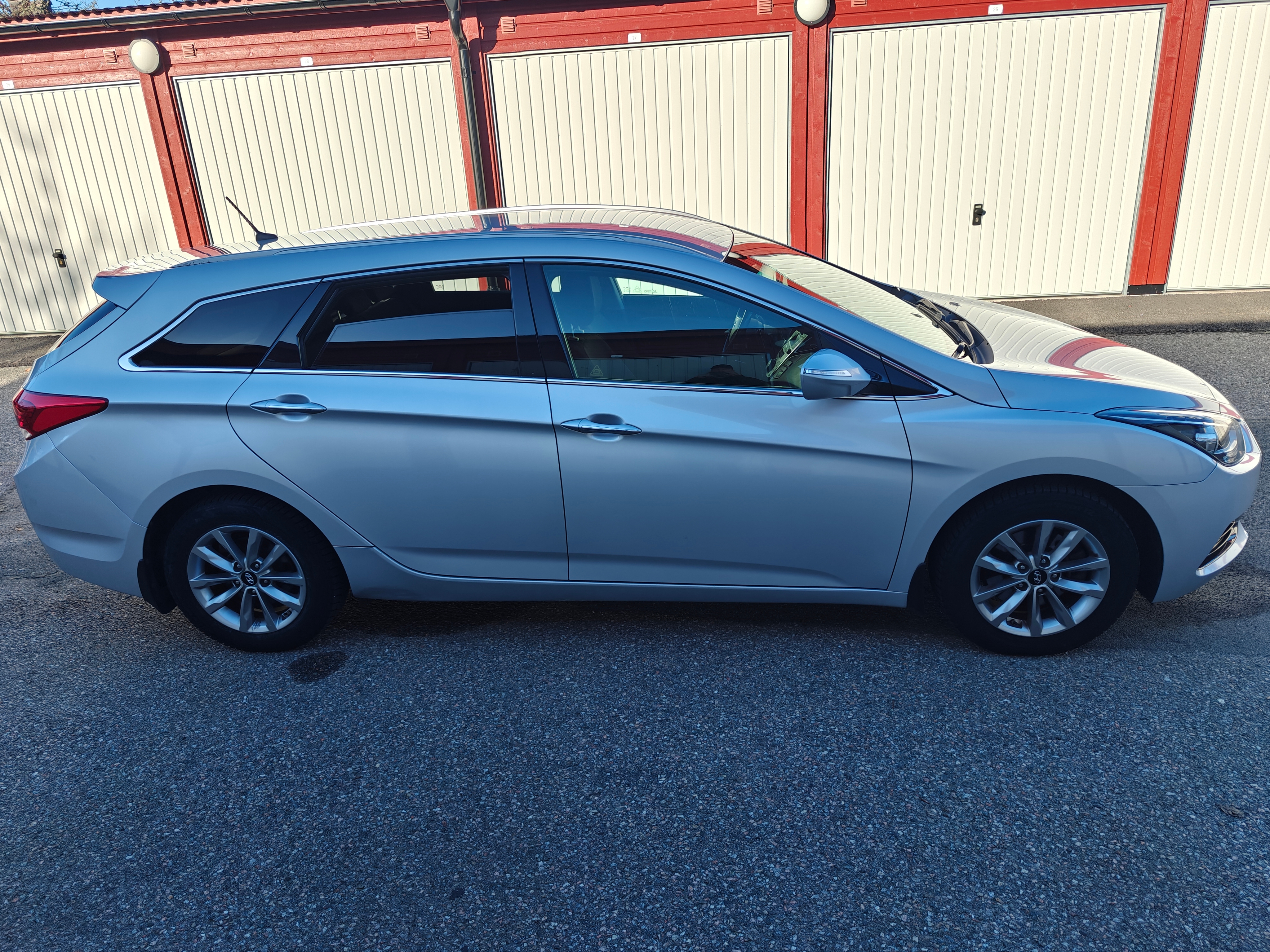 Hyundai i40 1.7 CRDi 2016, bild 4/10