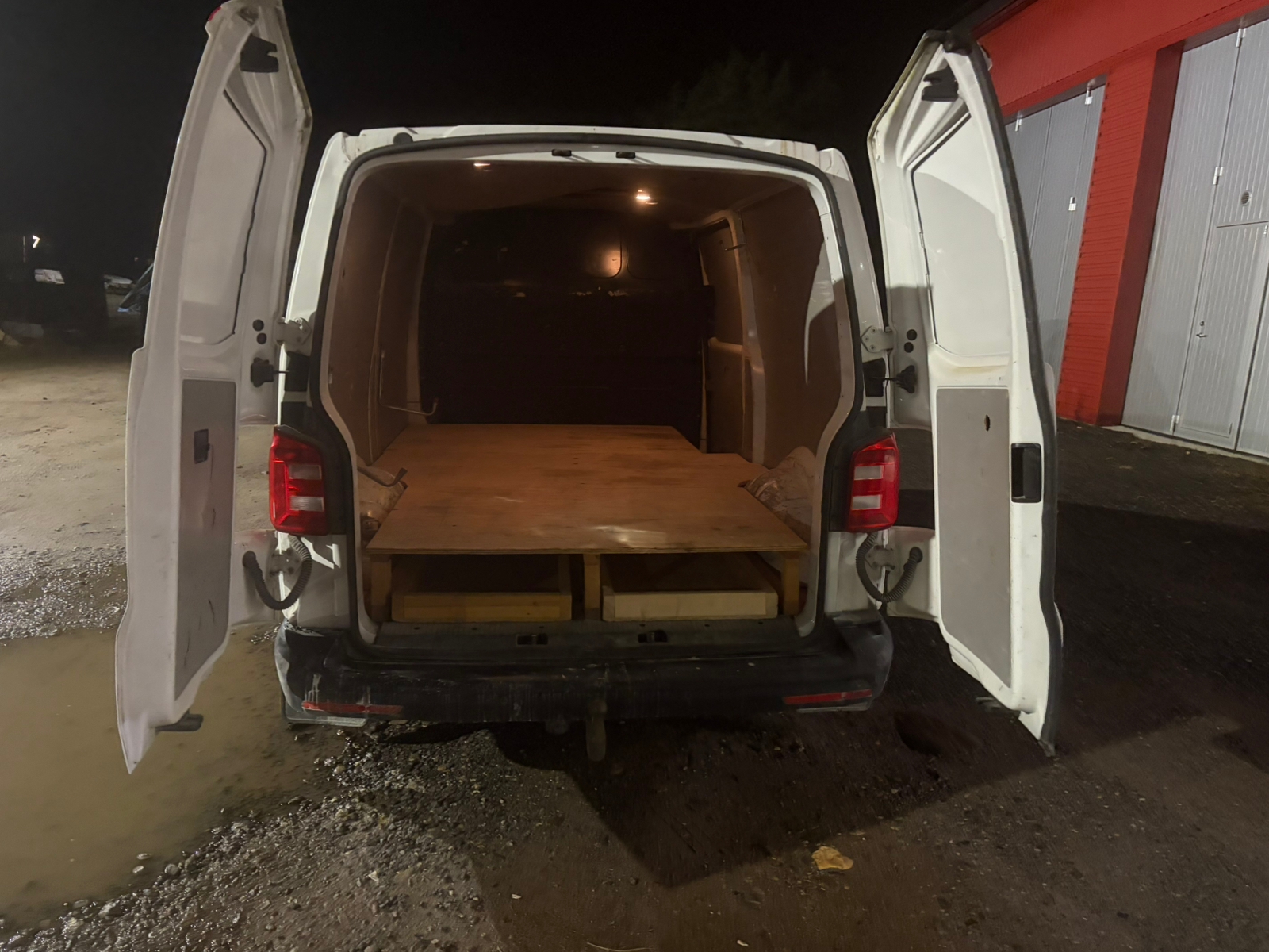 Volkswagen Transporter 2016, bild 4/4