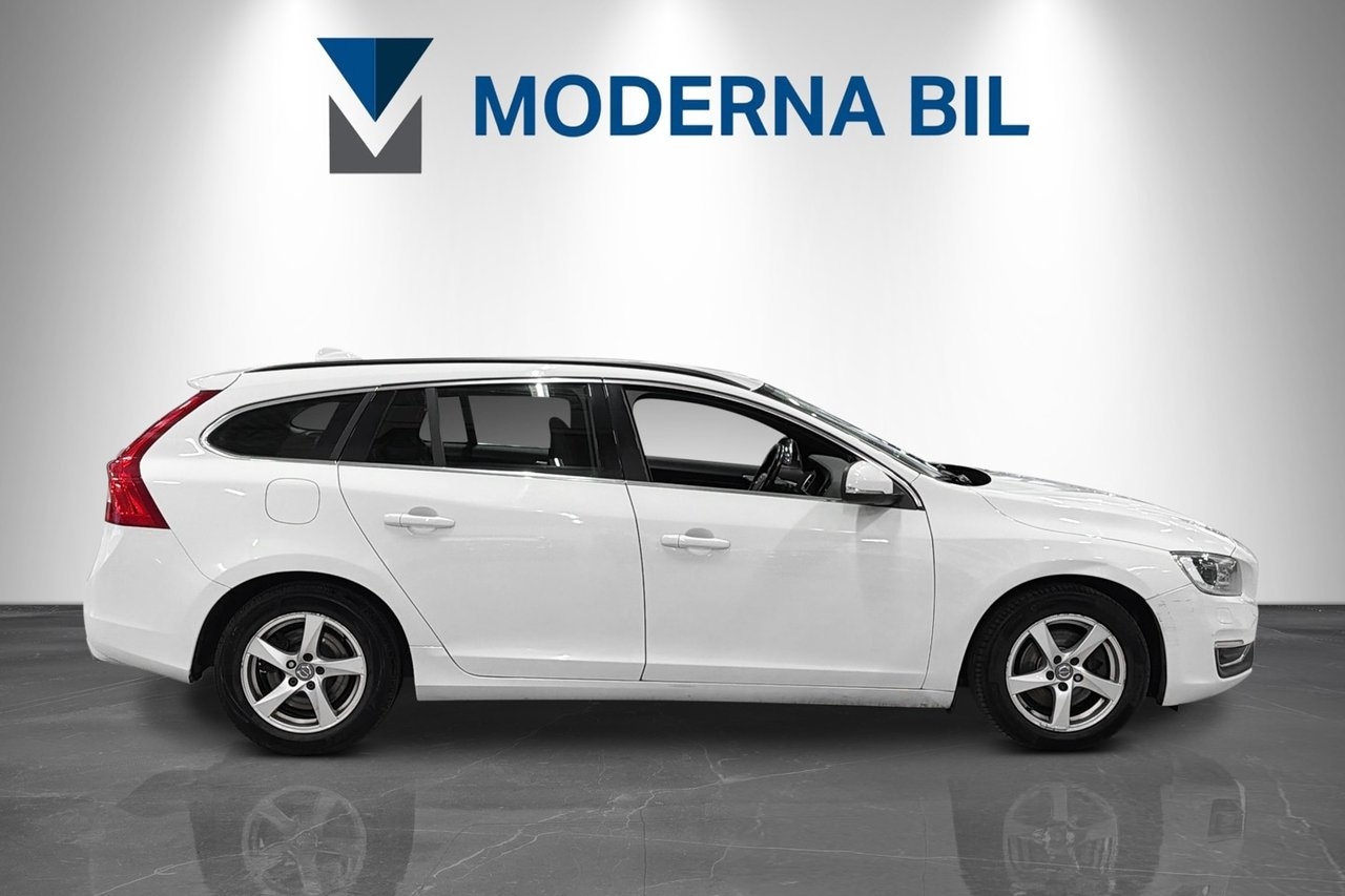 Volvo V60 D4 Momentum Business Edition 2016, bild 6/10