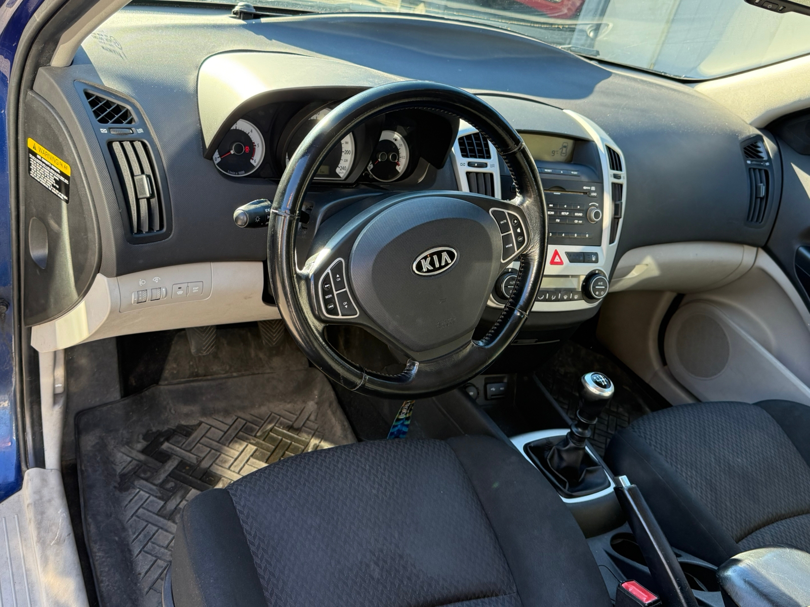 Kia Ceed 2007, bild 4/6