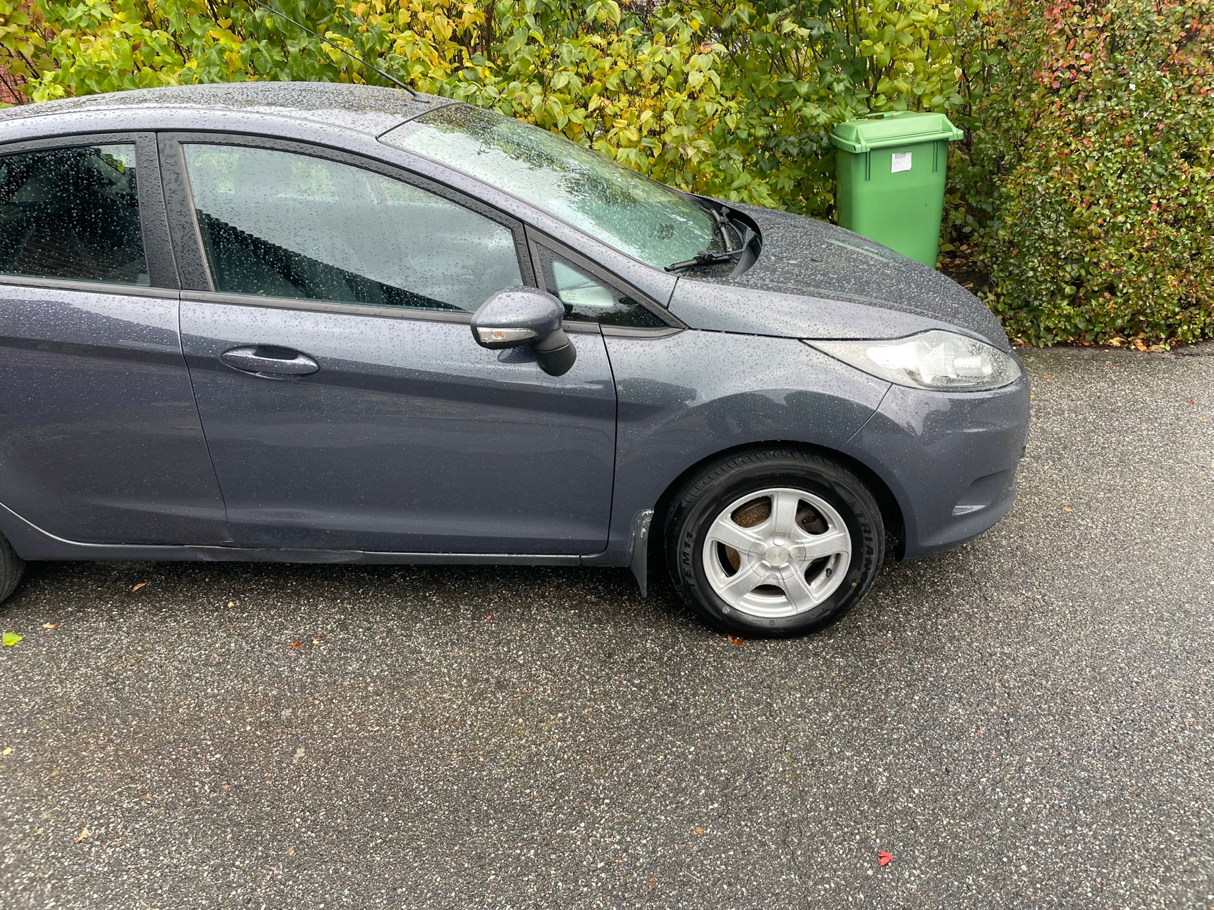 Ford Fiesta 1.4 TDCi 2011, bild 6/9