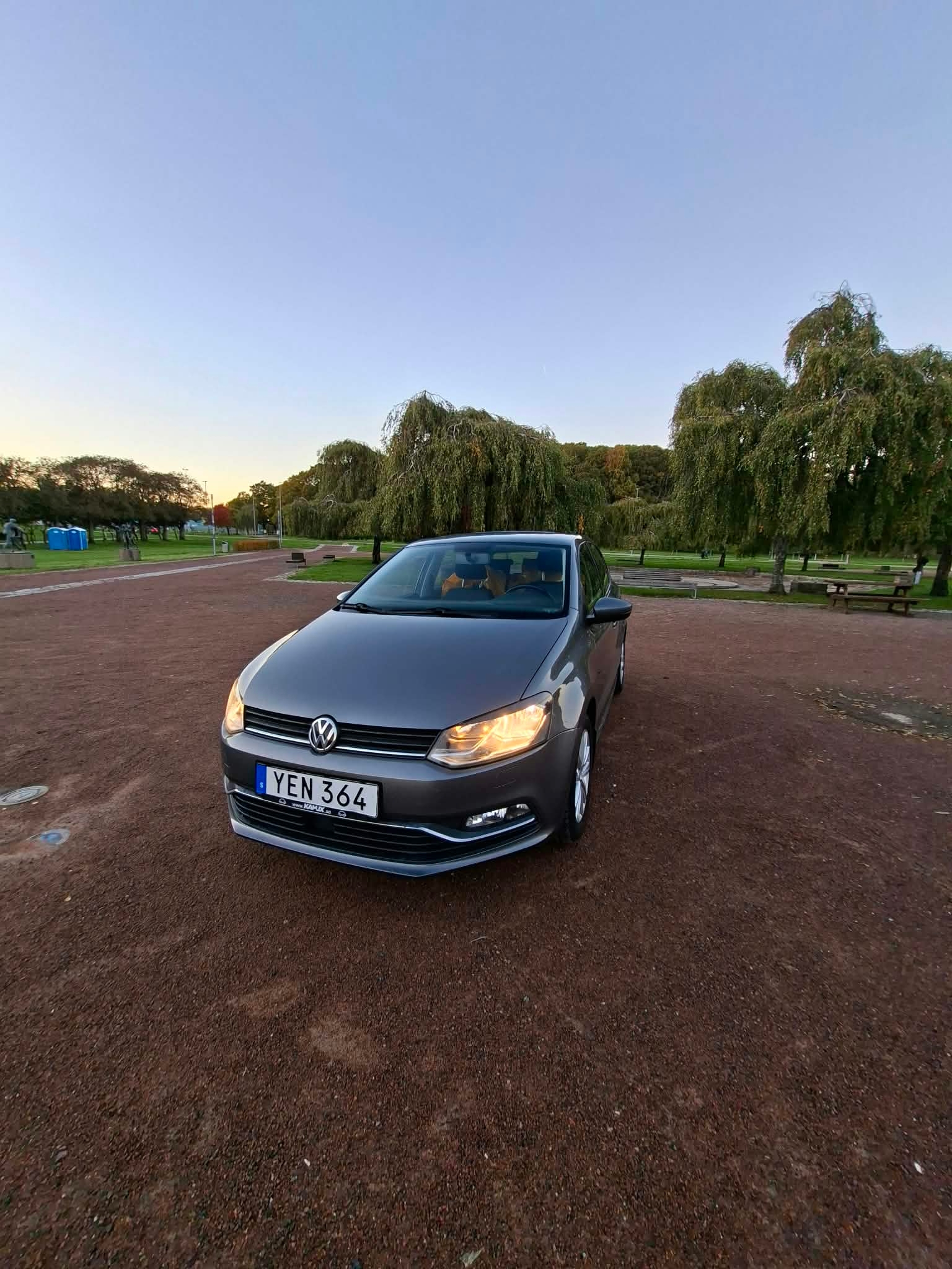 Volkswagen Polo 1.2 TSI 2017, bild 2/10