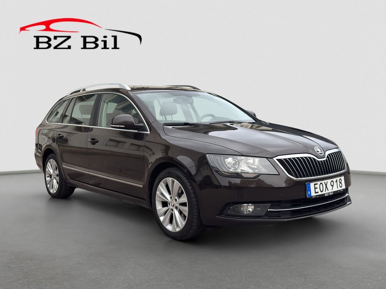 Skoda Superb 2.0 TDI Elegance 2015, bild 7/10