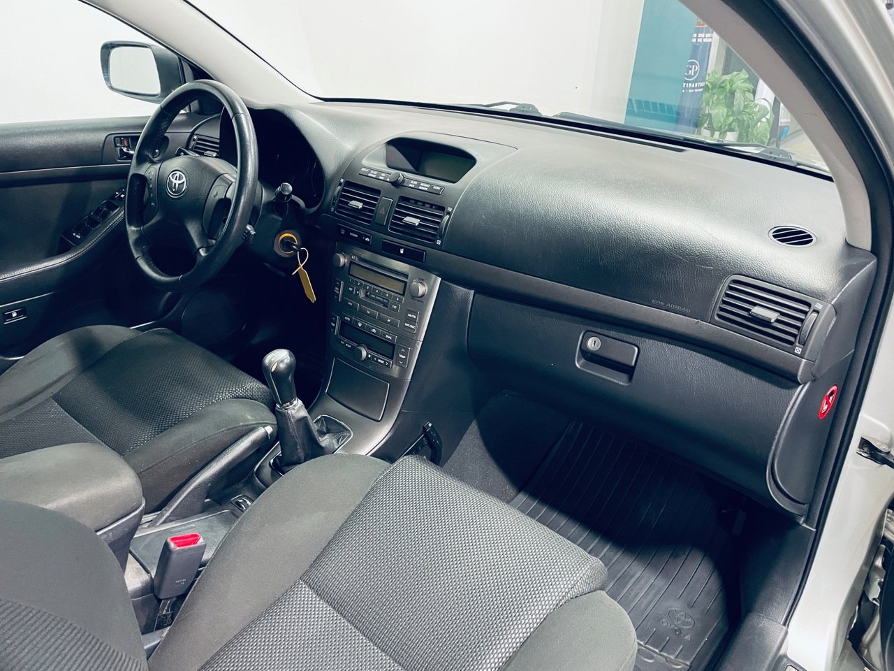 Toyota Avensis 2.0 2005, bild 6/10