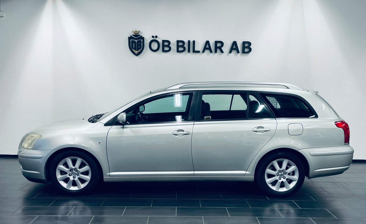 Toyota Avensis 2.0 2005, bild 4/10