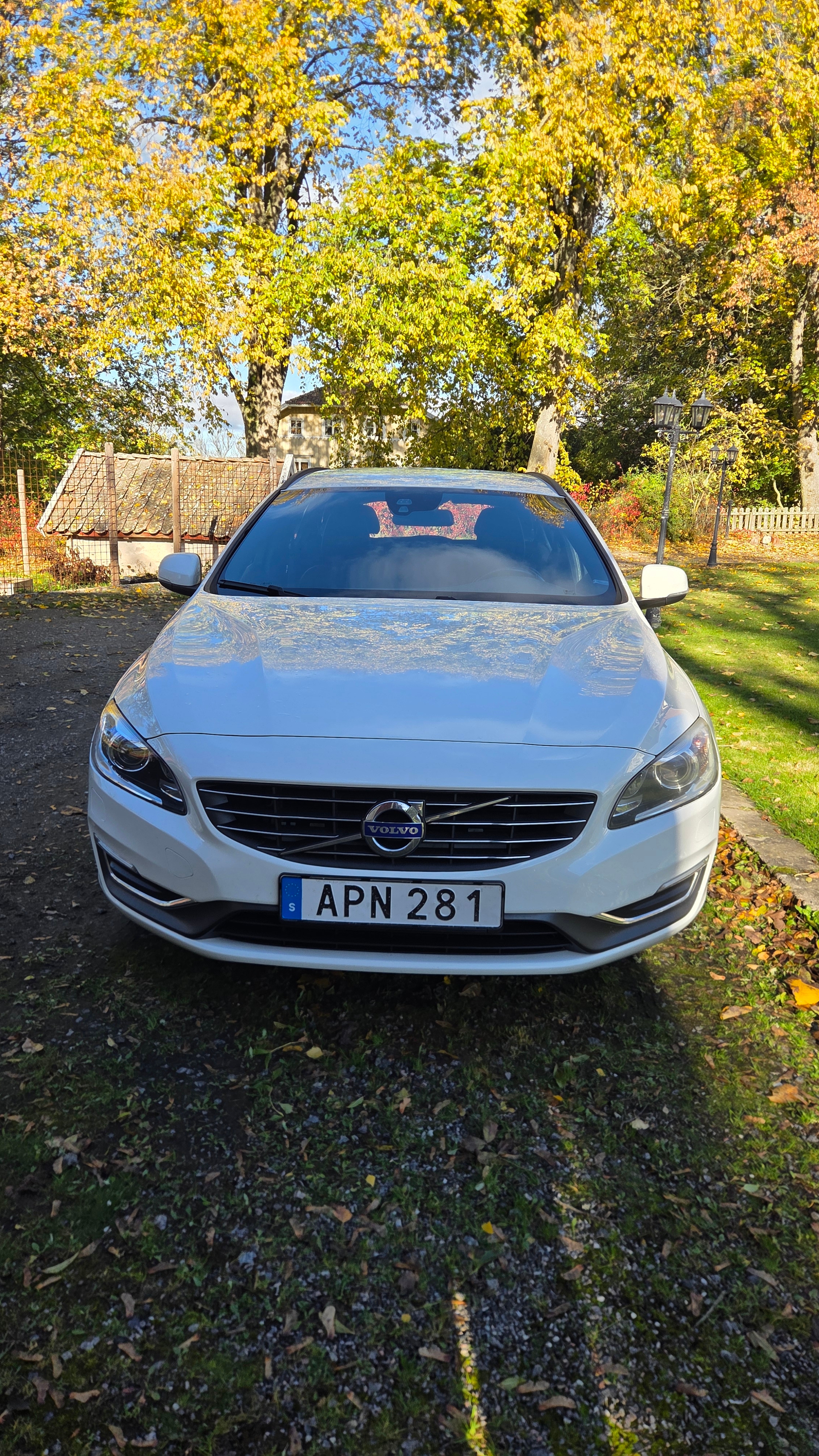 Volvo V60 D4 2015, bild 2/7