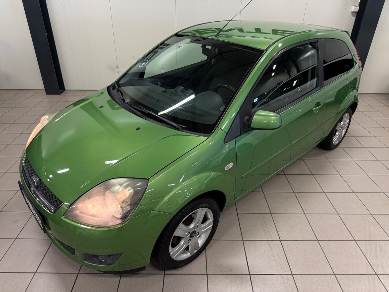 Ford Fiesta 1.4 2008, bild 2/10