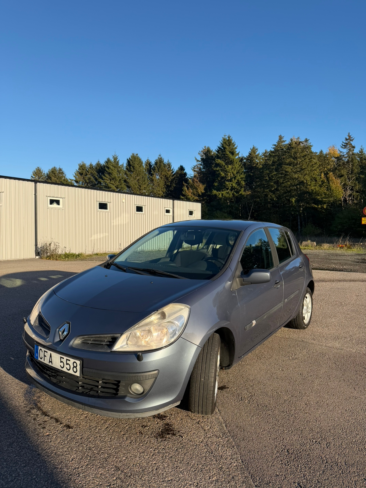 Renault Clio 1.4 16V 2006, bild 4/4