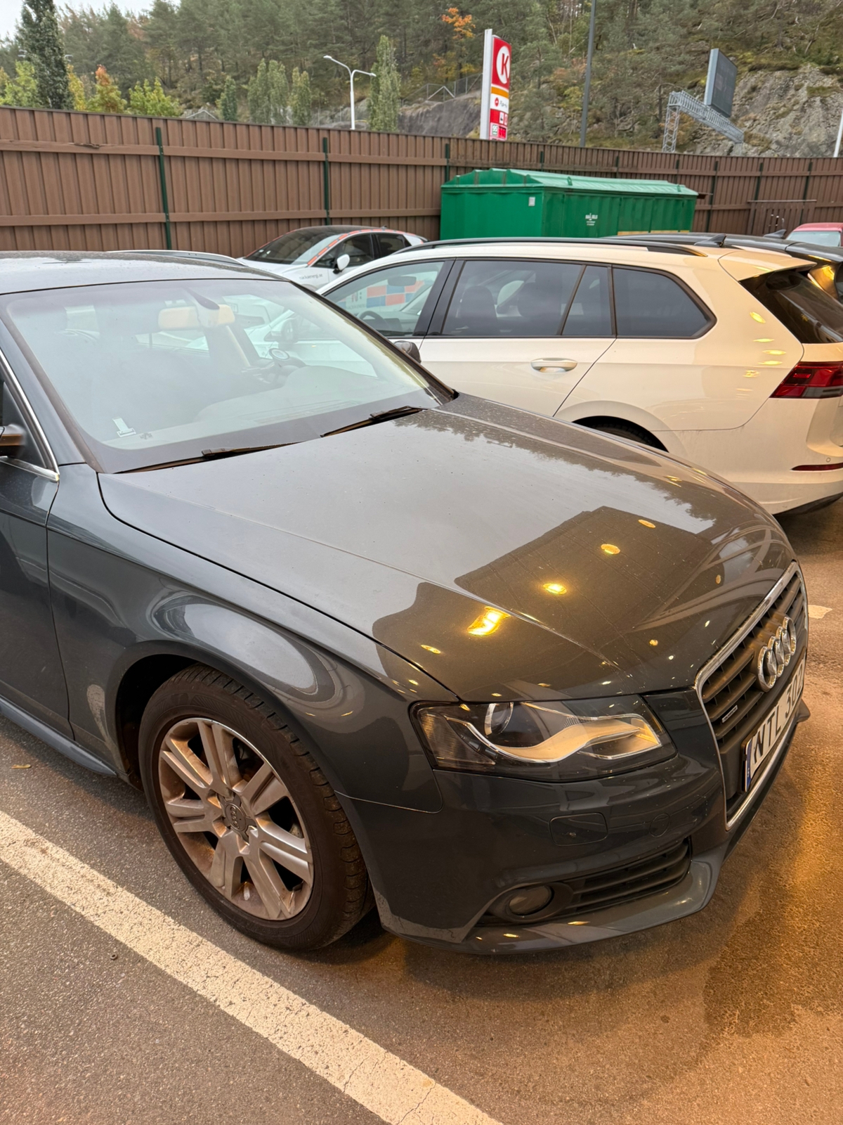 Audi A4 2.0 TFSI flexible fuel 2011, bild 3/3