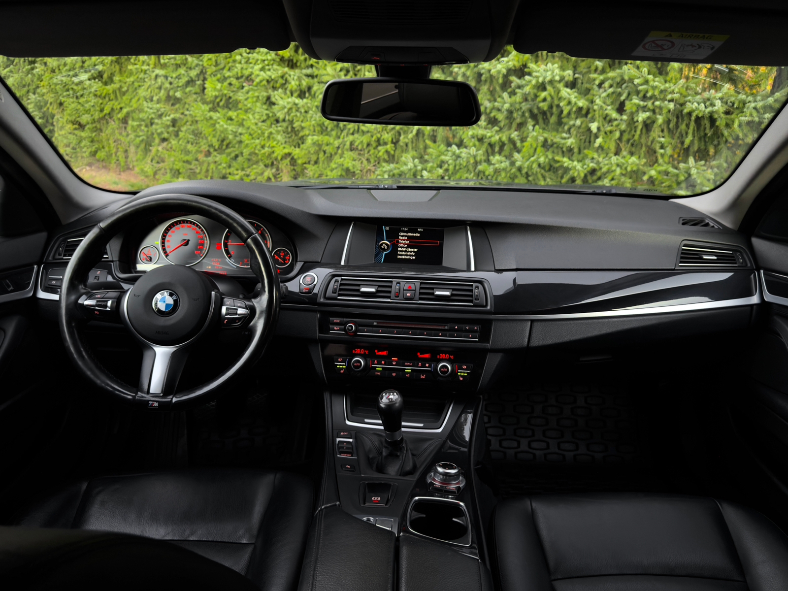 BMW 520d 2014, bild 6/6