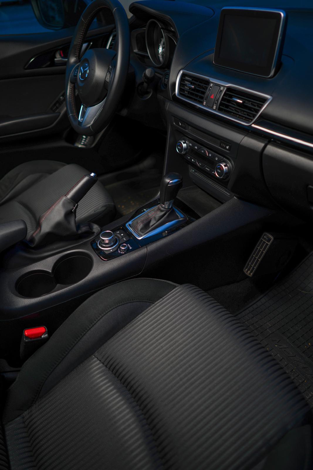 Mazda 3 SKYACTIV-D 150 2015, bild 7/8