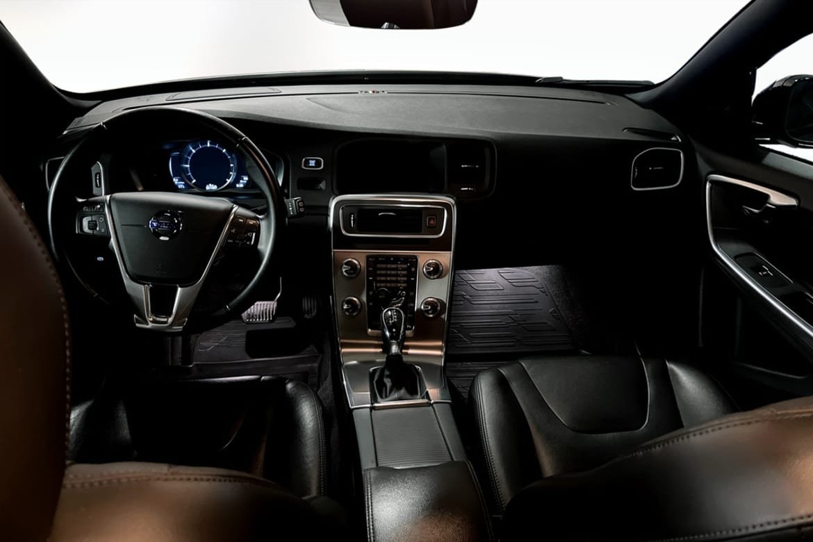 Volvo V60 Cross Country D3 2016, bild 4/9