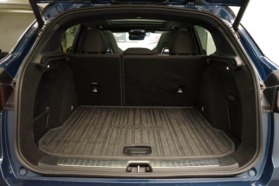 Lynk & Co 01 1.5TD PHEV More 2023, bild 7/10