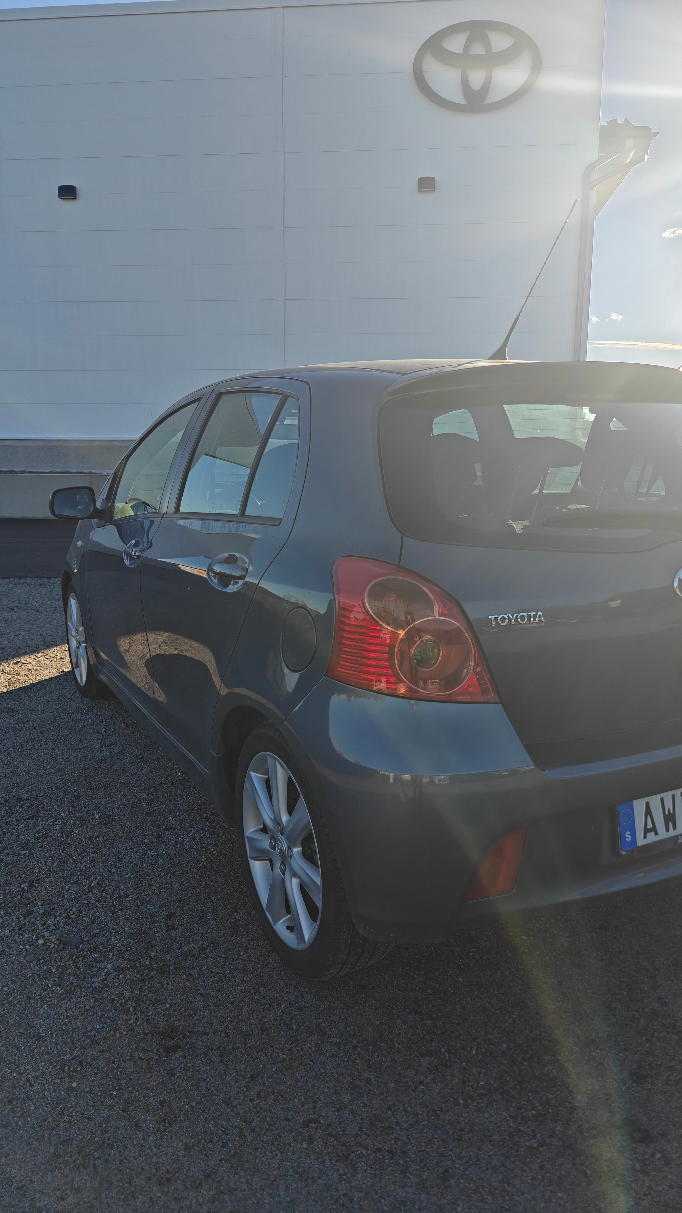 Toyota Yaris TS 2007, bild 4/5