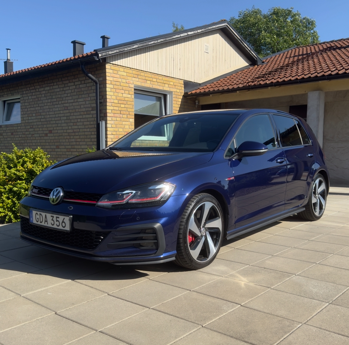 Volkswagen Golf GTI Performance 2017, bild 2/6