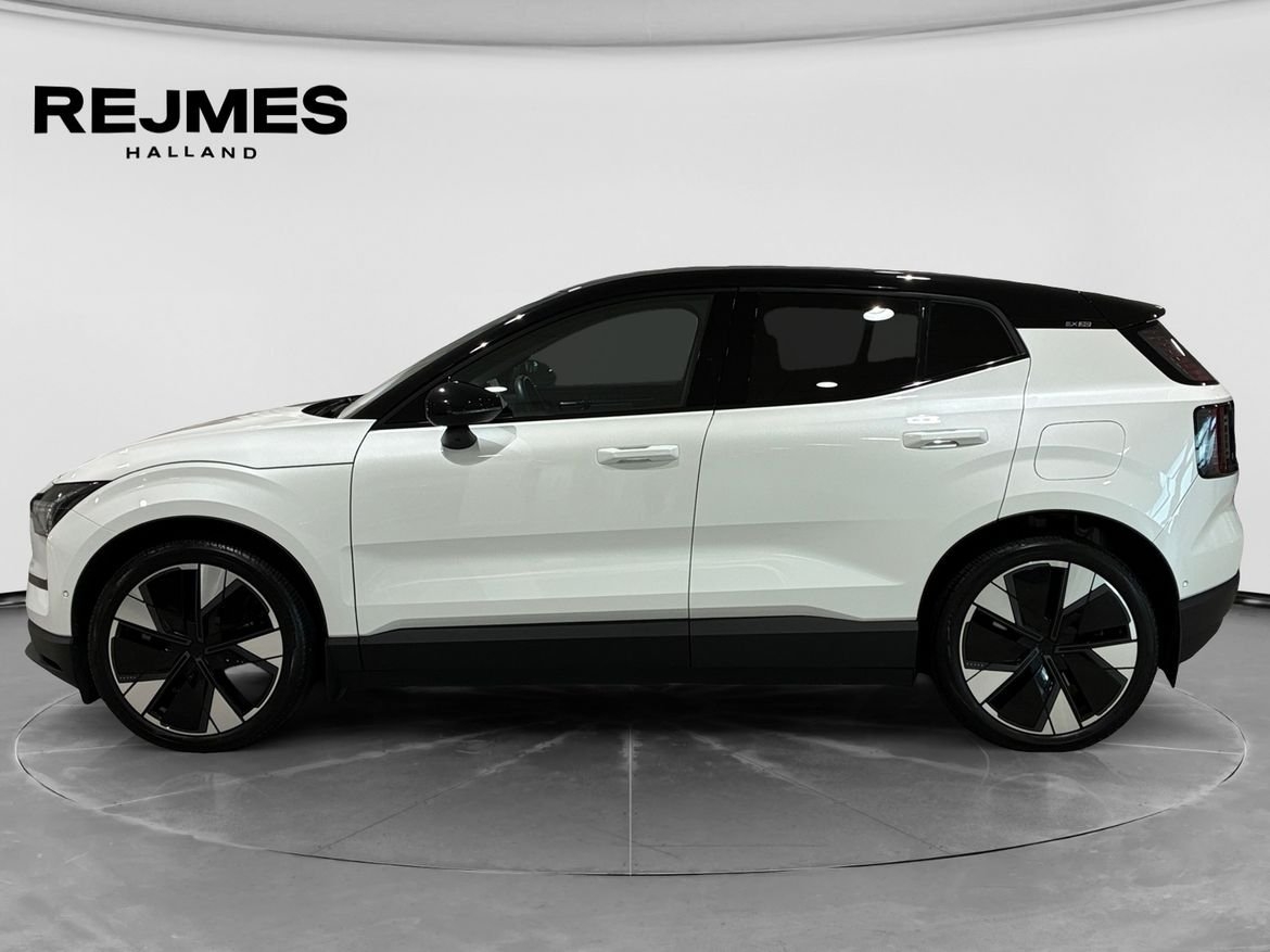 Volvo EX30 Performance Ultra 2024, bild 3/10