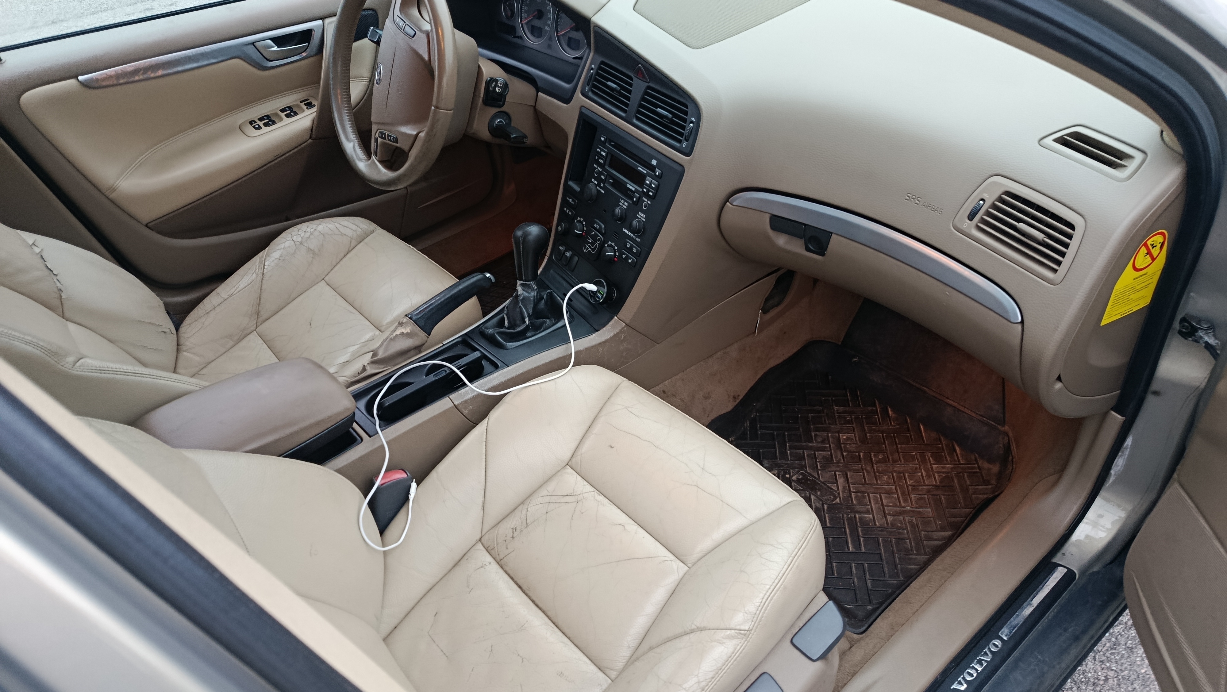 Volvo V70 2004, bild 5/6