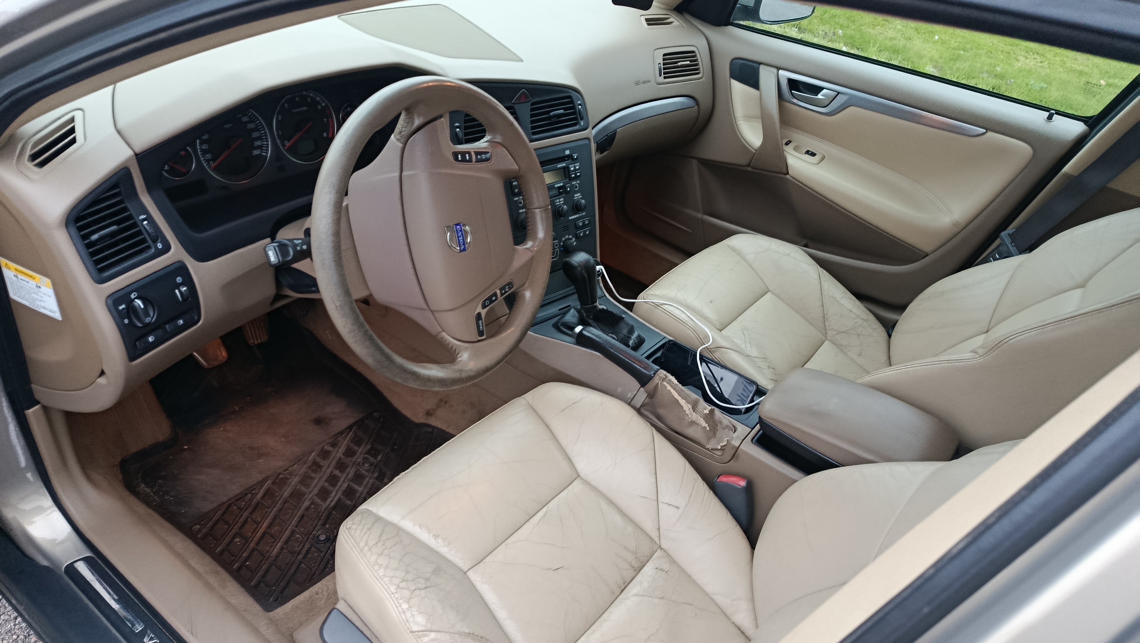 Volvo V70 2004, bild 3/6