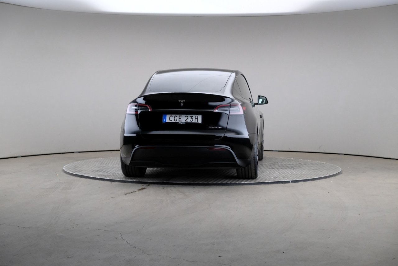 Tesla Model Y 2023, bild 5/10