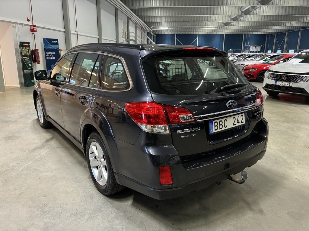 Subaru Outback 2.0D Business 2014, photo 6/10