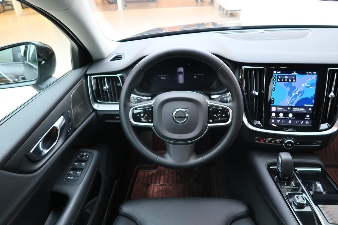 Volvo V60 T6 Plus Dark Nordic 2025, bild 7/10