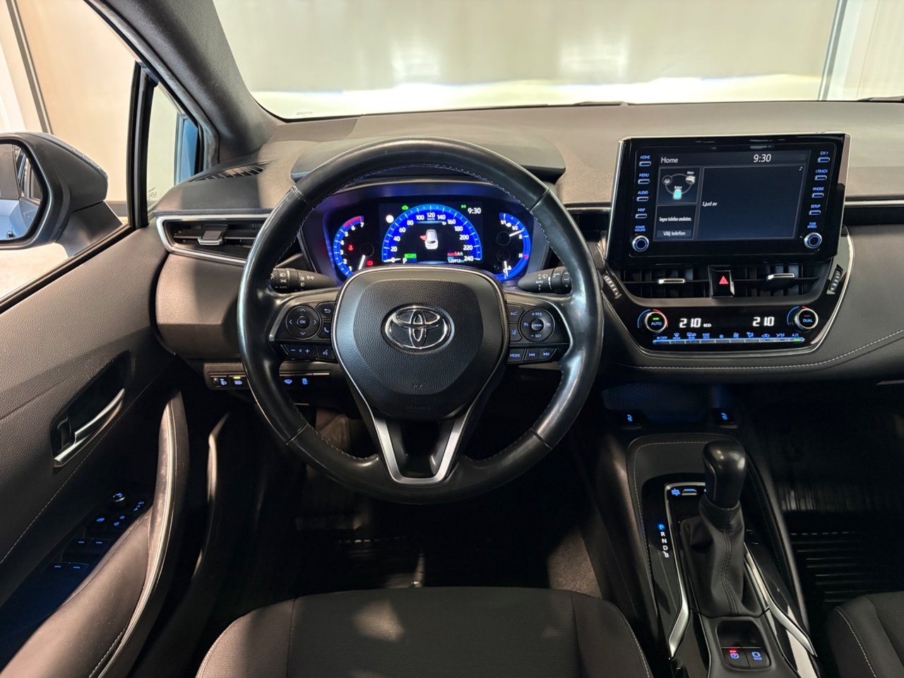 Toyota Corolla 1.8 Hybrid Style 2019, bild 9/10