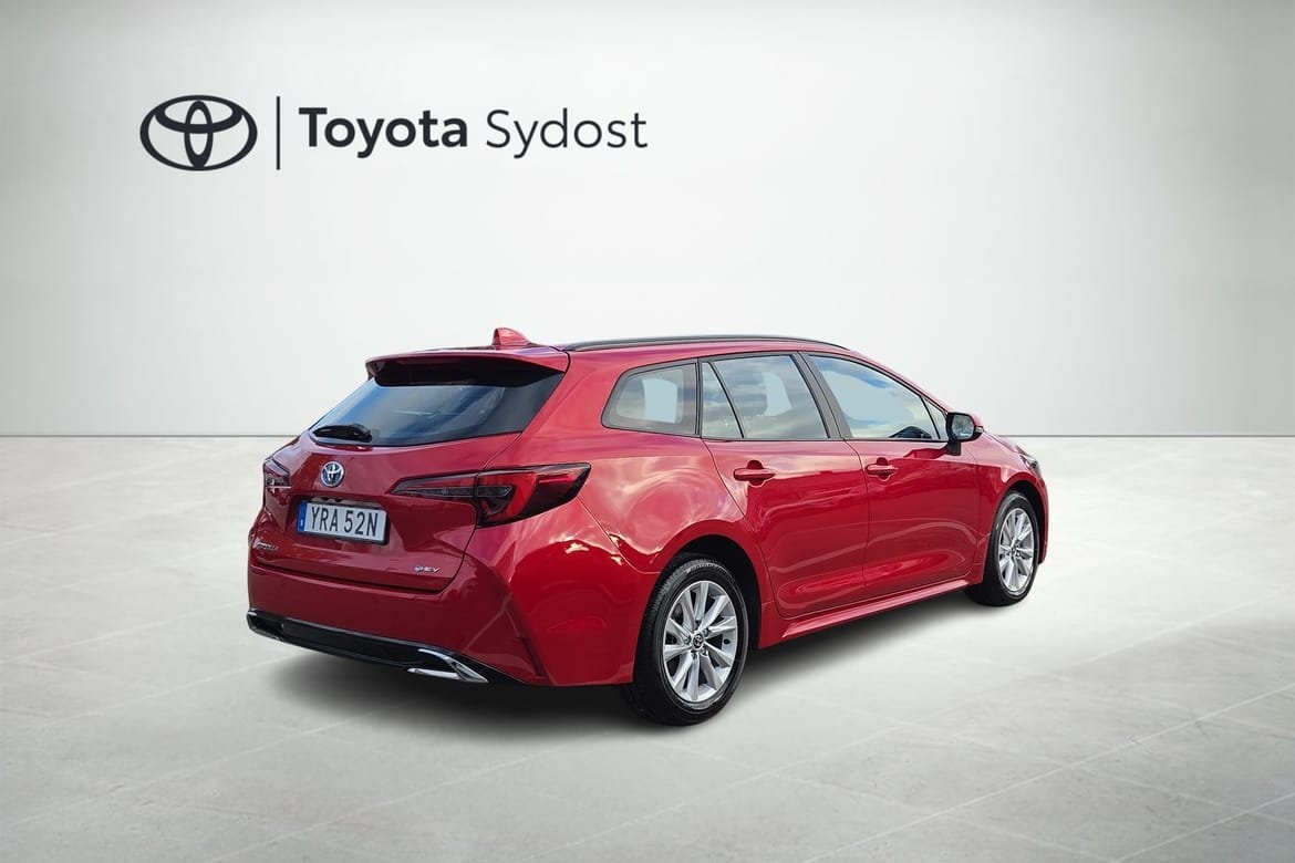 Toyota Corolla 1.8 Hybrid Active Plus 2024, bild 3/21