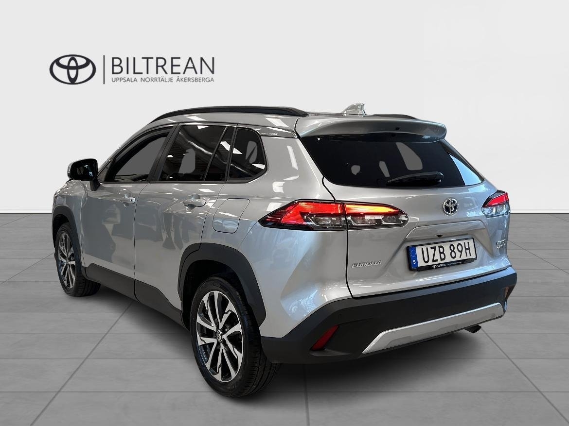 Toyota Corolla Cross 2.0 Hybrid Style 2024, bild 4/17
