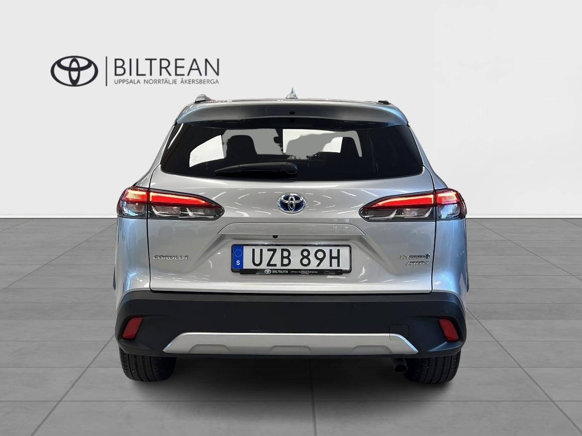 Toyota Corolla Cross 2.0 Hybrid Style 2024, bild 5/17
