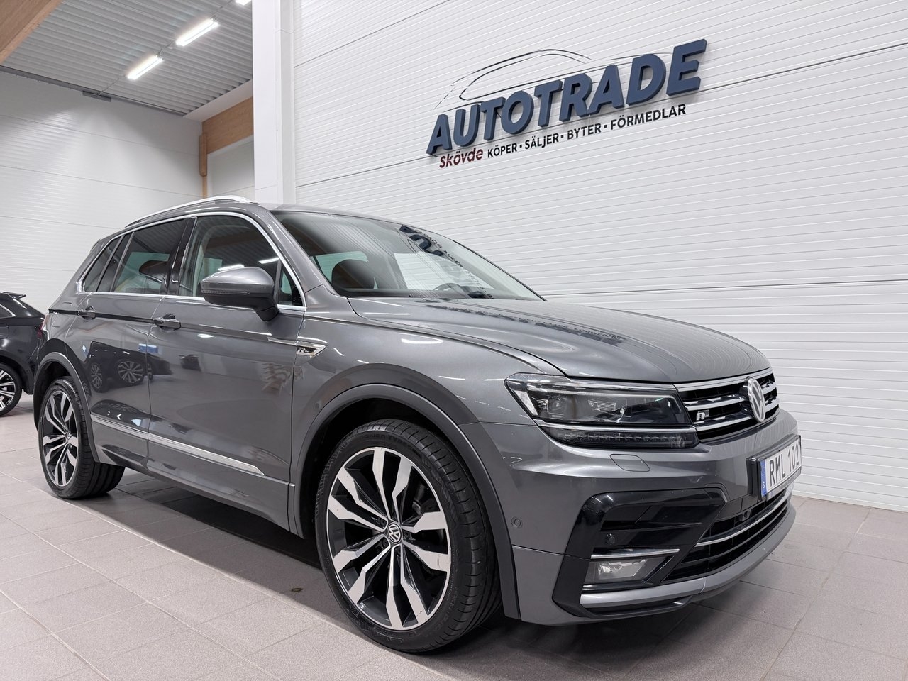 Volkswagen Tiguan 2.0 TDI SCR R-Line 2018, bild 5/10