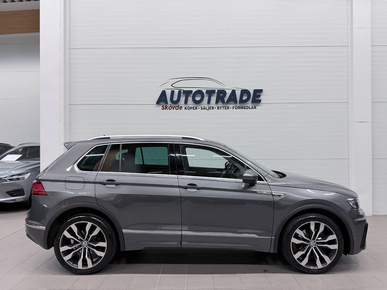 Volkswagen Tiguan 2.0 TDI SCR R-Line 2018, bild 6/10