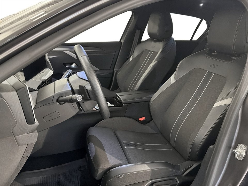 Opel Astra 1.2 Turbo GS 2025, bild 4/10