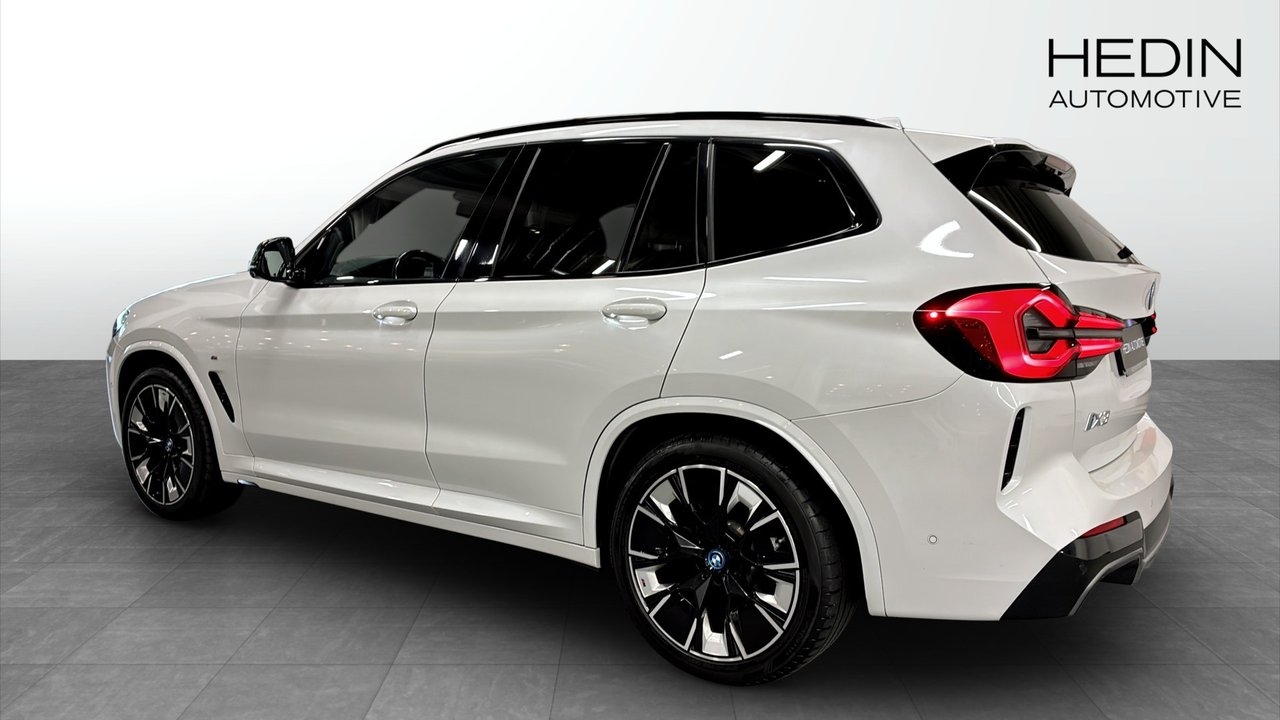 BMW iX3 2022, bild 2/12