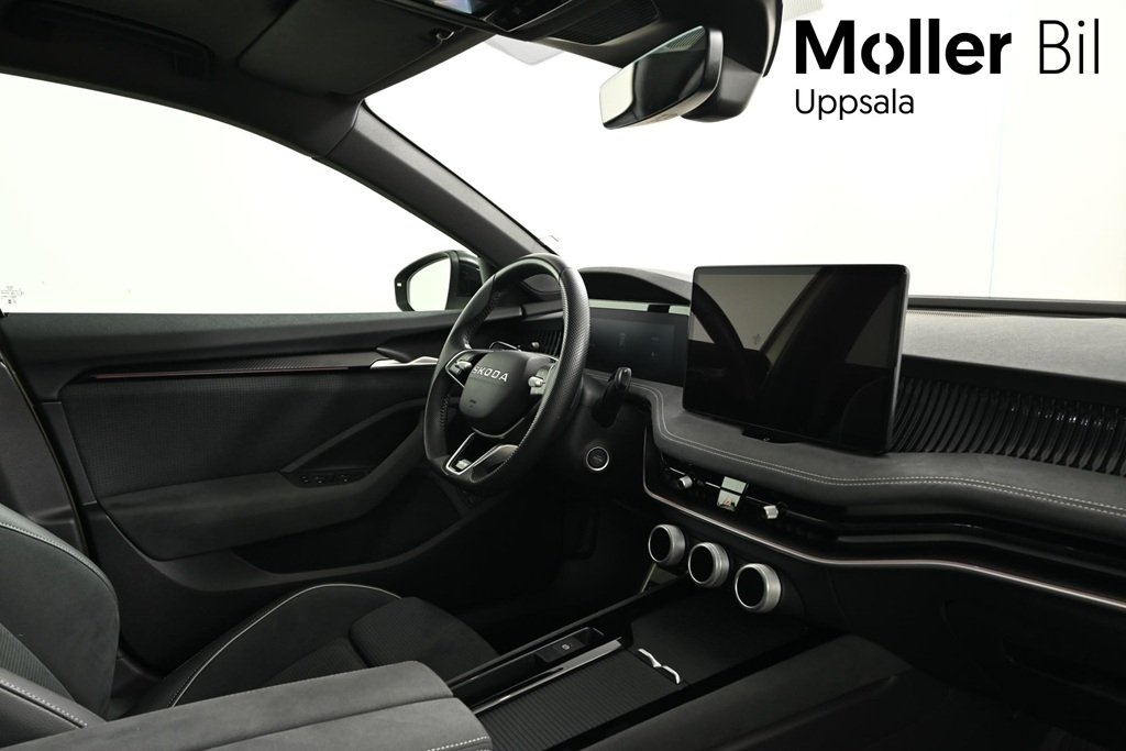 Skoda Superb Sportline 2026, bild 12/13