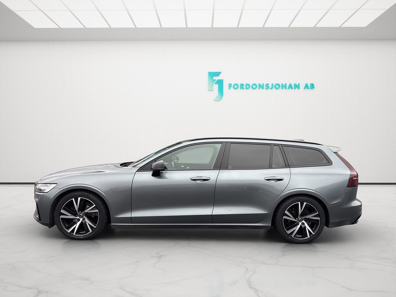 Volvo V60 D4 Polestar Performance 2020, kuva 2/21