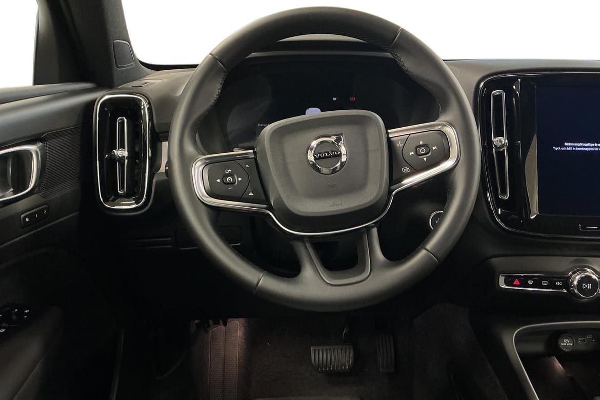 Volvo XC40 B3 Plus Dark 2025, bild 10/10