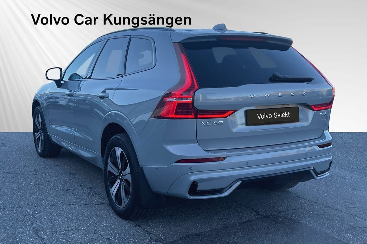 Volvo XC60 T6 Plus Dark Nordic 2025, bild 4/10