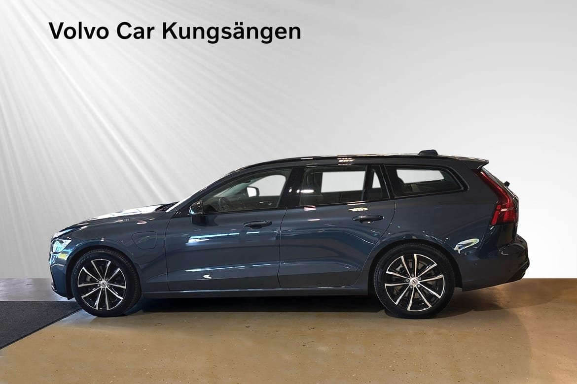 Volvo V60 Plus Dark Nordic 2026, bild 3/10