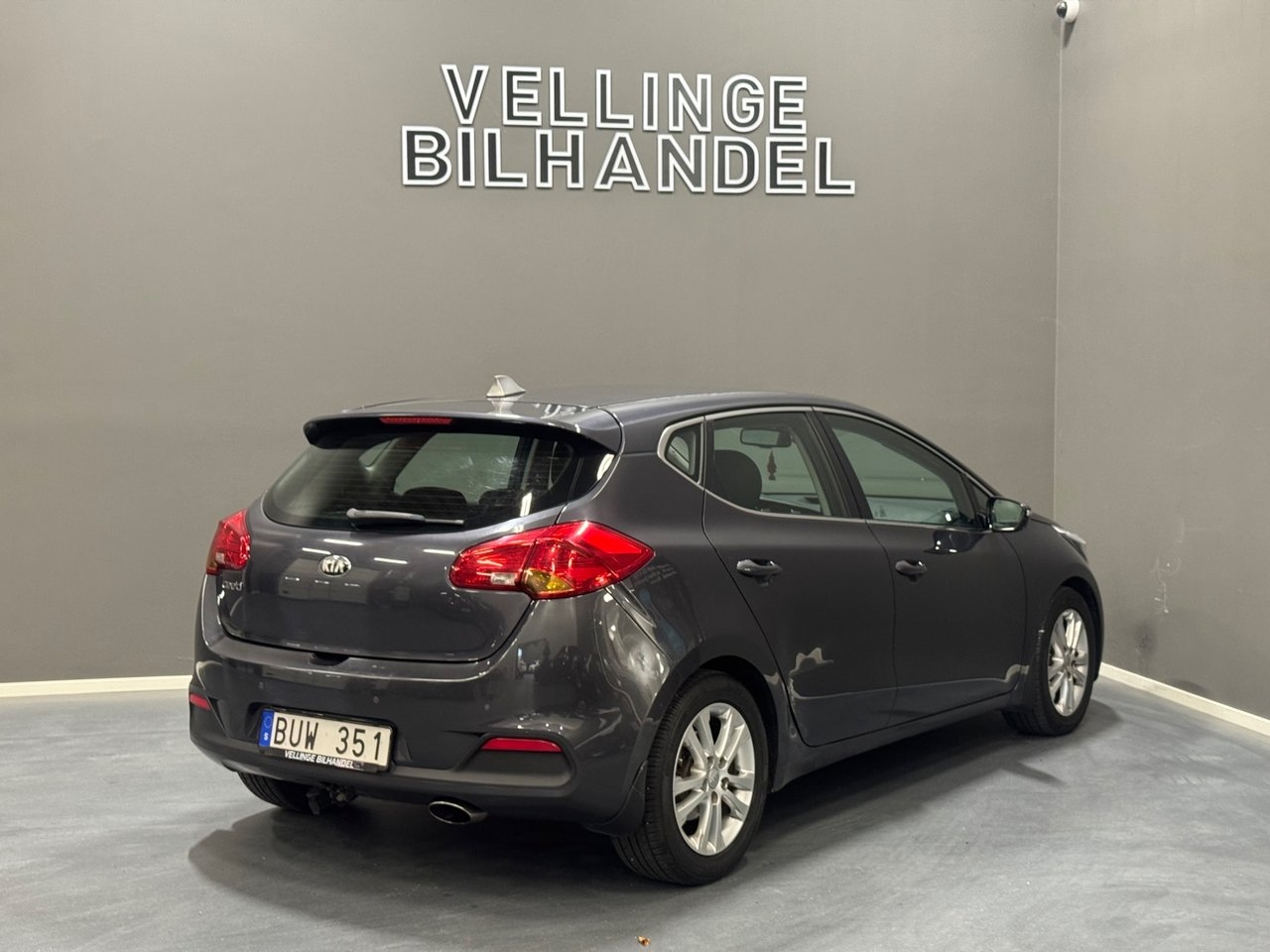 Kia Ceed 1.6 GDI 2013, bild 3/10