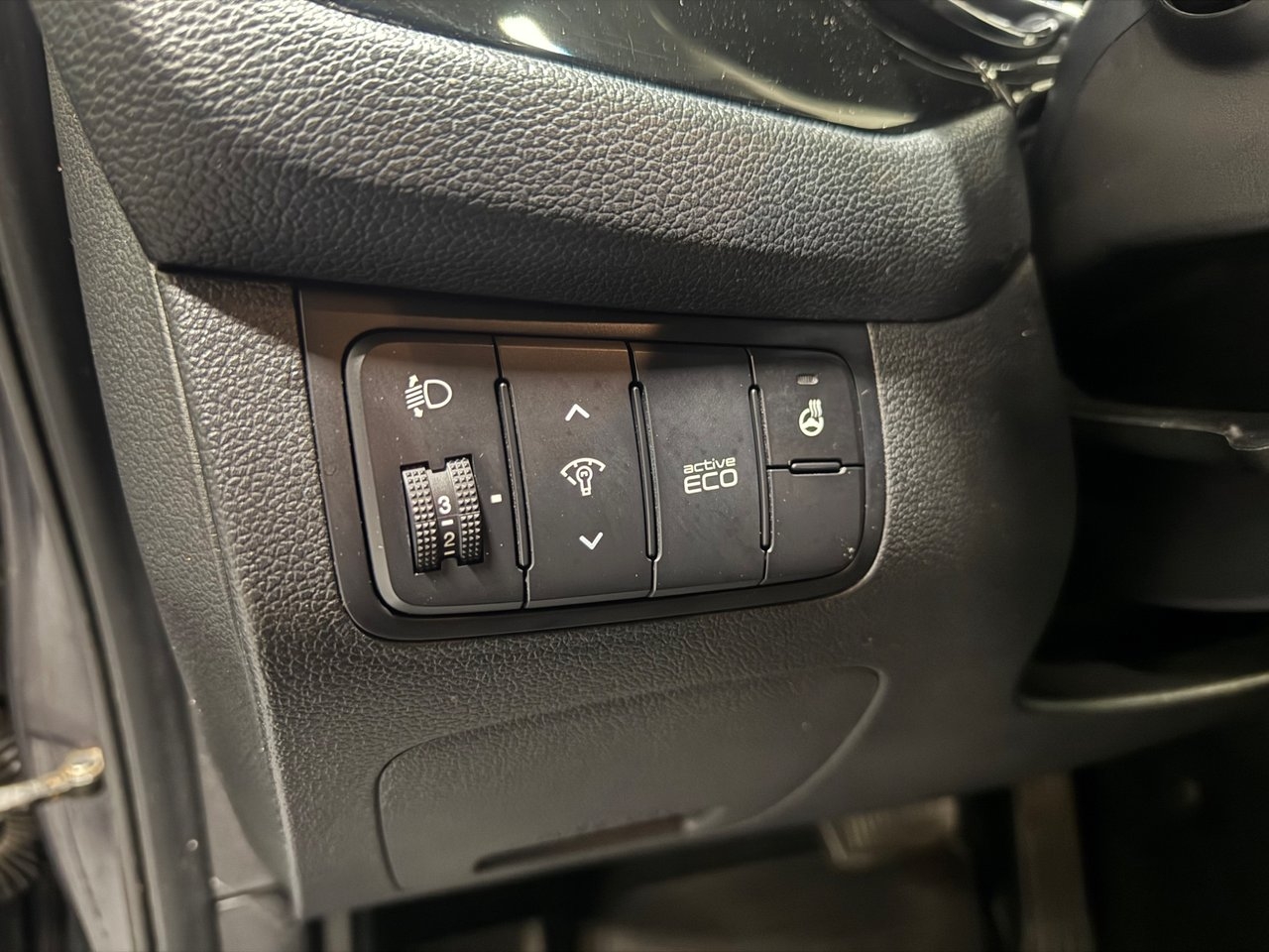 Kia Ceed 1.6 GDI 2013, bild 9/10