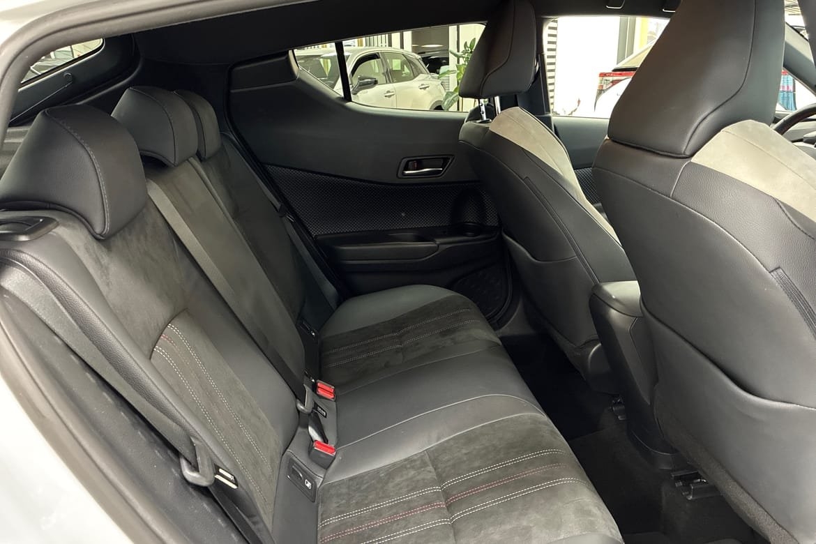 Toyota C-HR 2.0 Hybrid GR Sport 2021, kuva 7/10