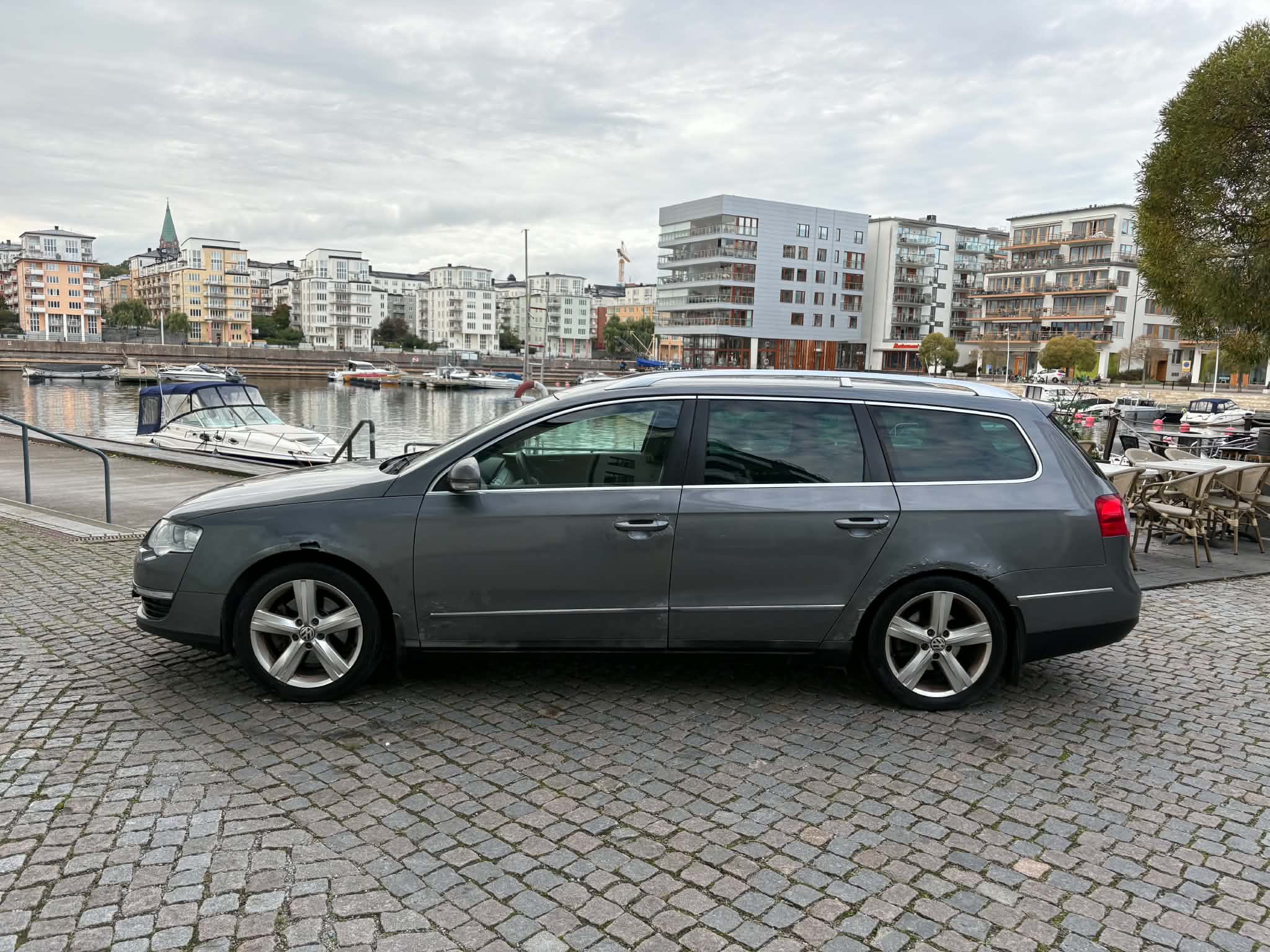Volkswagen Passat GT Sportline 2009, bild 2/8
