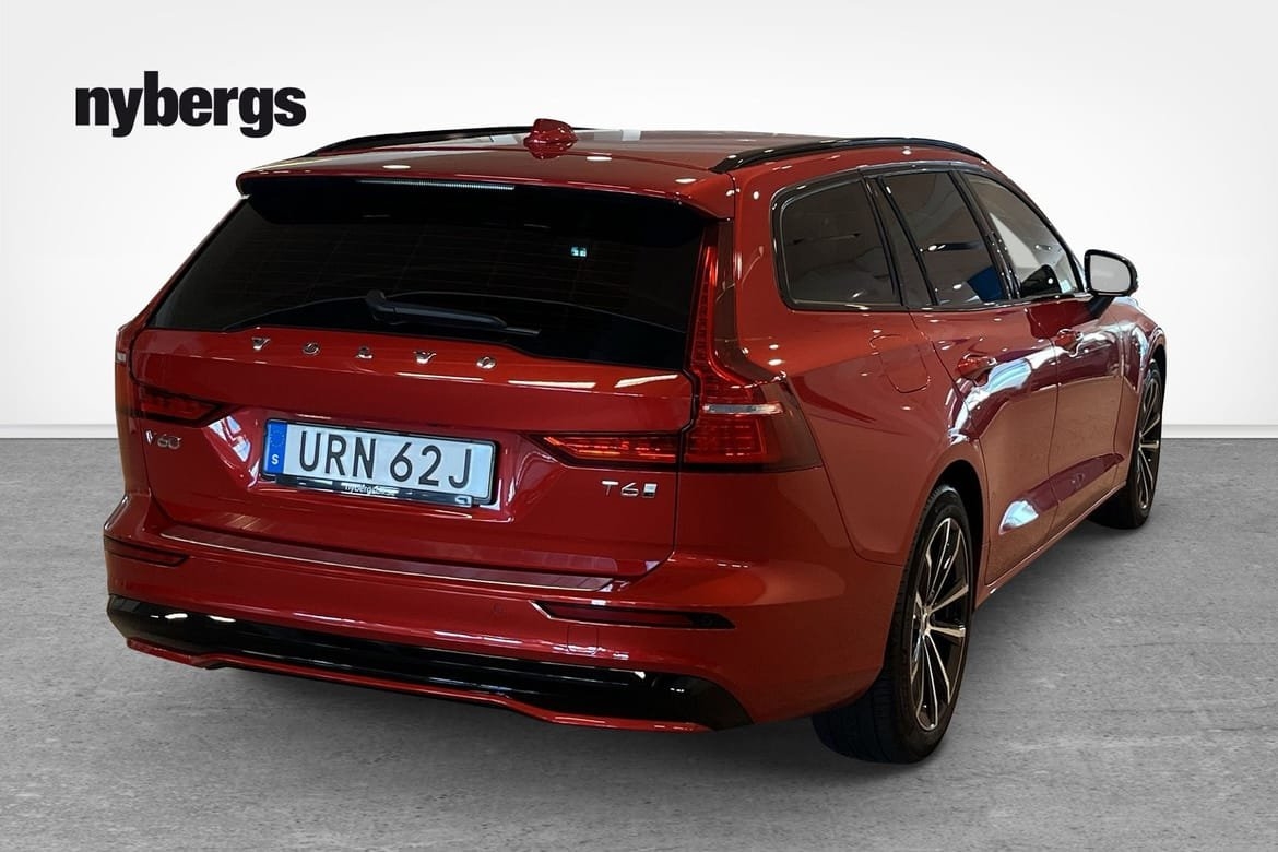 Volvo V60 T6 Plus Dark 2025, bild 4/10