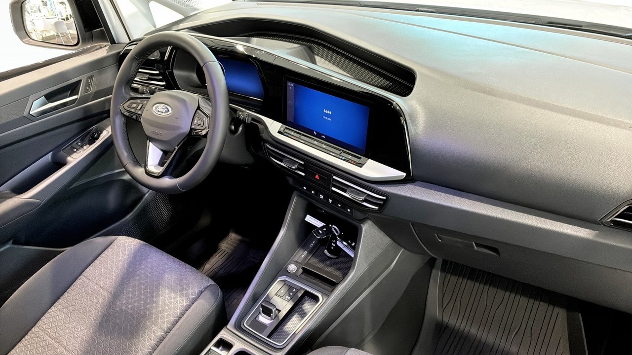 Ford Transit Connect Limited 2026, kuva 4/15