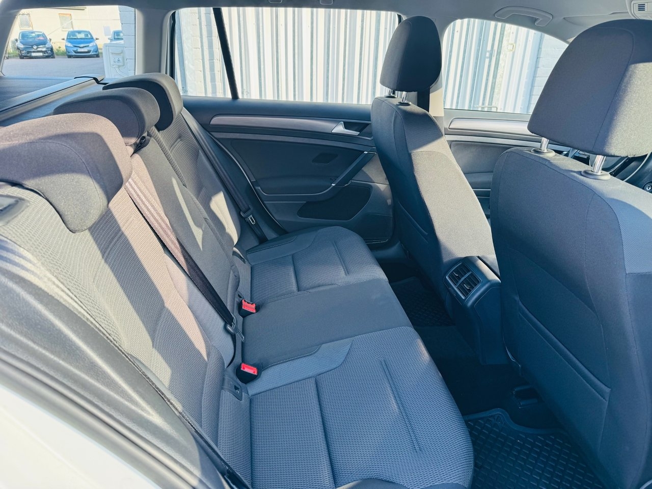 Volkswagen Golf 1.5 TGI 2020, bild 6/10