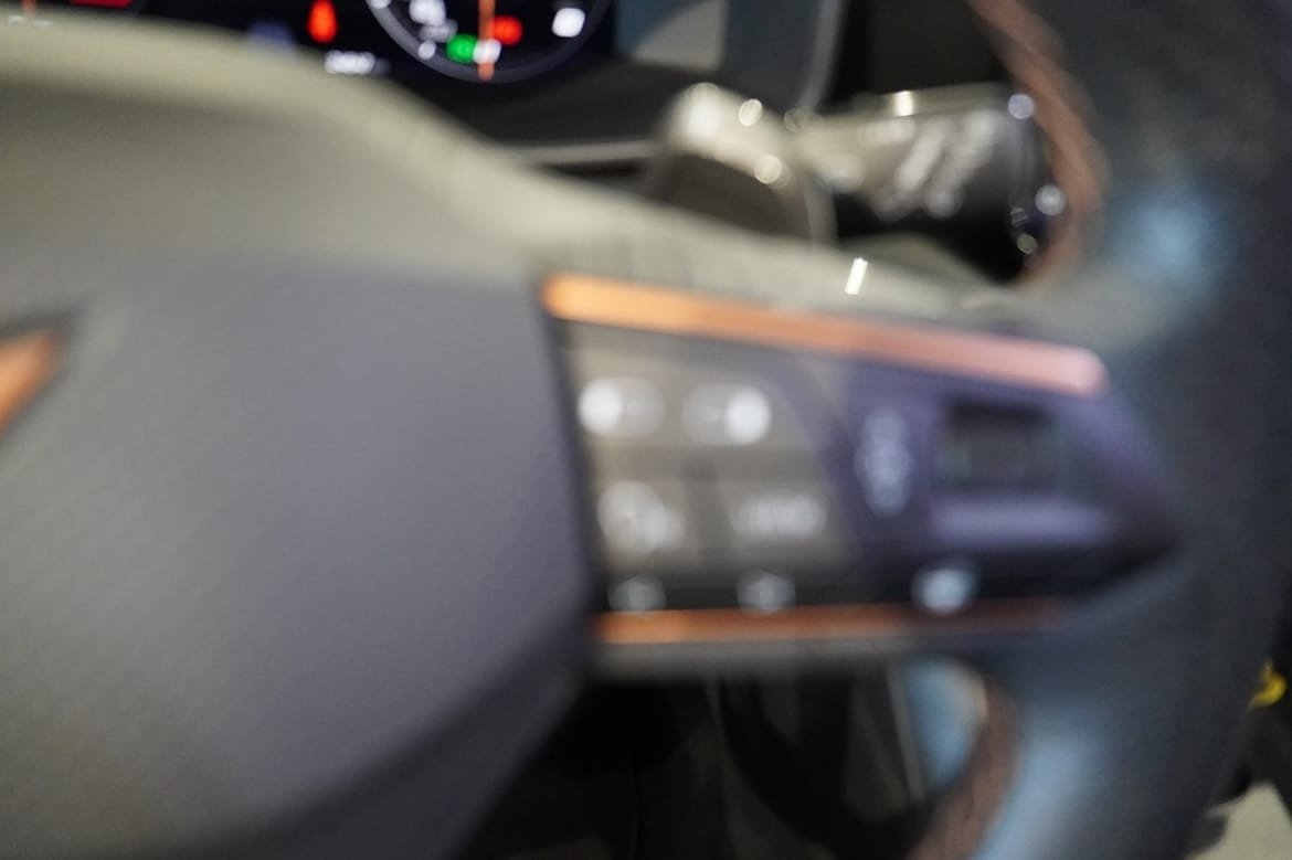 Cupra Leon 1.5 eTSI 2023, bild 7/9